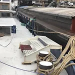 Bateau Pelican